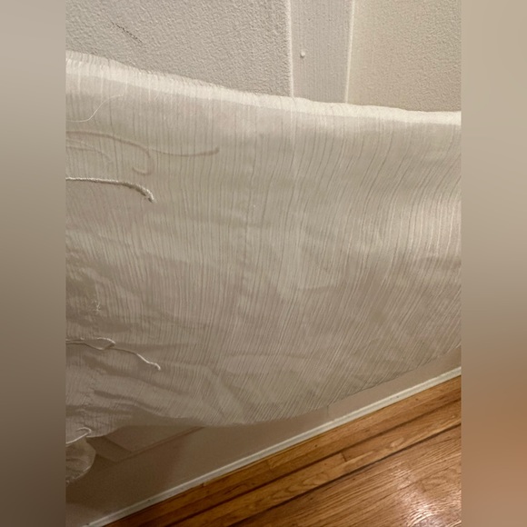 Vintage cream coloured sheer blouse with embroidery - Picture 14 of 14